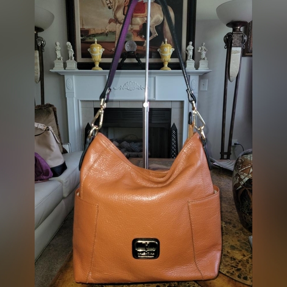 🧡🧡Please like an share. BAG Show 7:00 pm This evening 🧡🧡 Join us - Picture 7 of 15